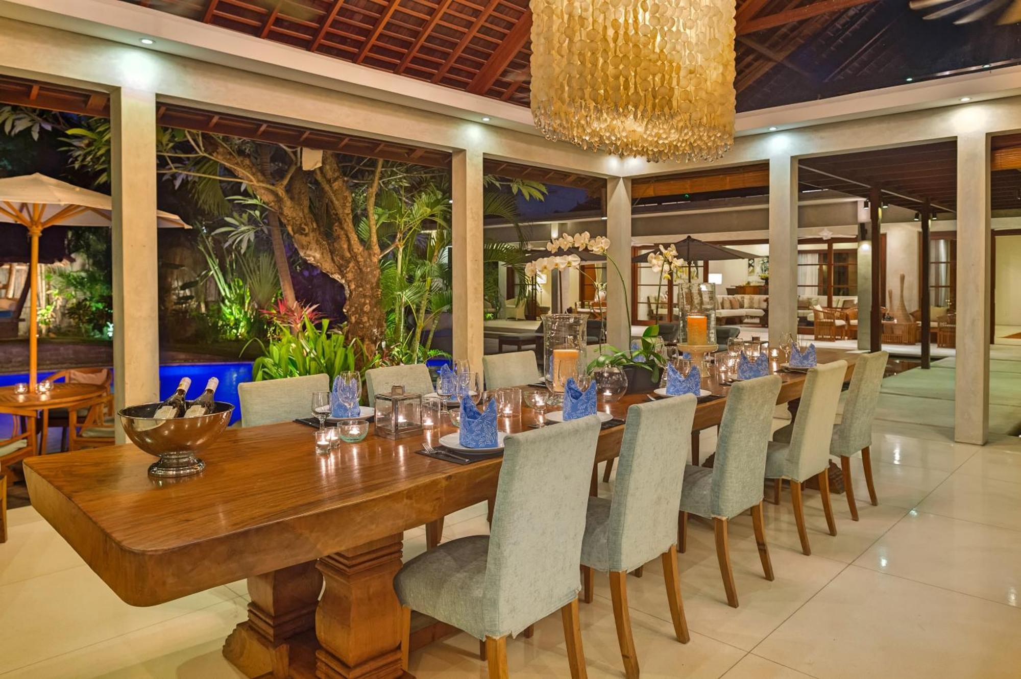 Lataliana Seminyak Villa Exterior photo